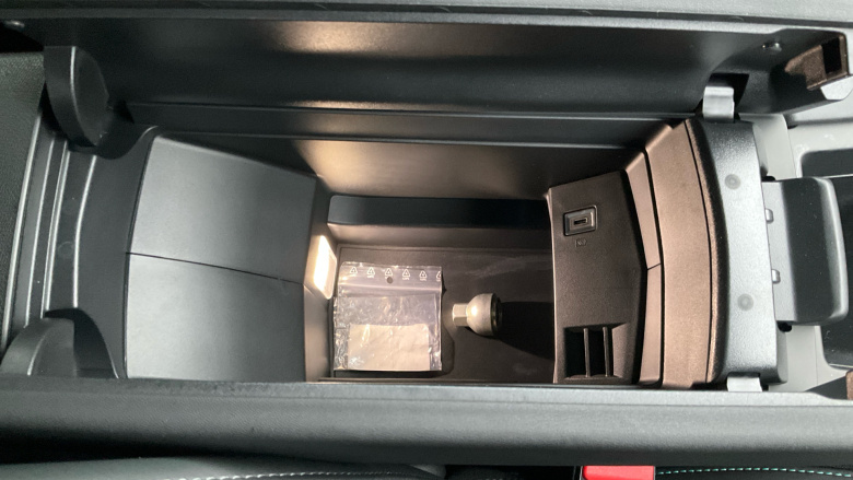 Peugeot 308 1.2 Hybrid 136 Allure 5dr e-DSC6 Petrol Hatchback